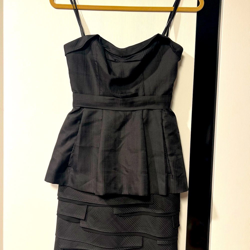 Bcbgmaxazria strapless dress